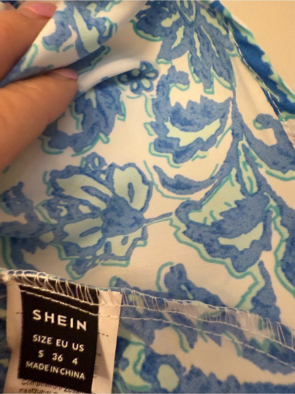 SHEIN Two Tops - Picture 3 of 5